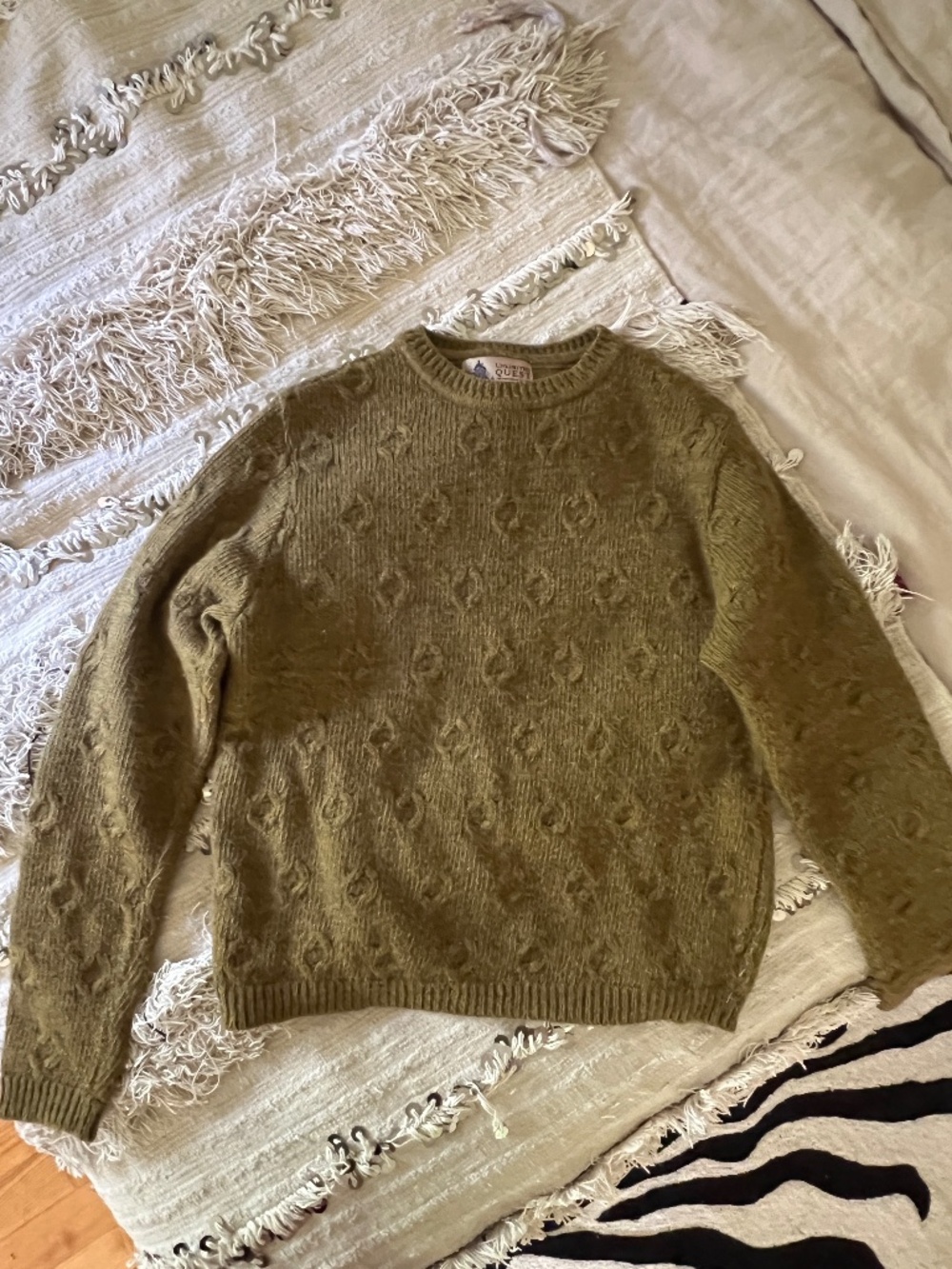 Vintage Olive Green Wool Sweater CrewNeck | Unlimited Quest